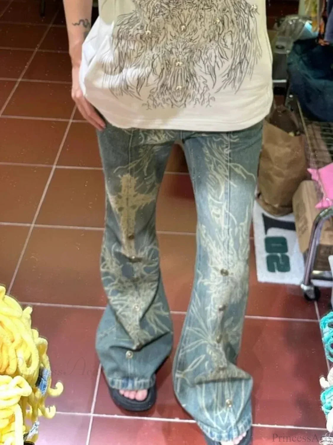 Spicy Beaded Gothic Slender Denim Pant
