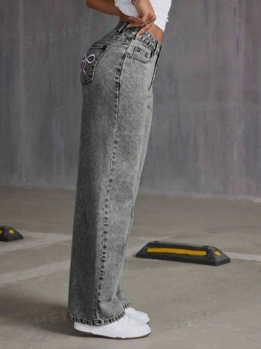 Liber Autumn Women's Embroidery Bow Jeans
