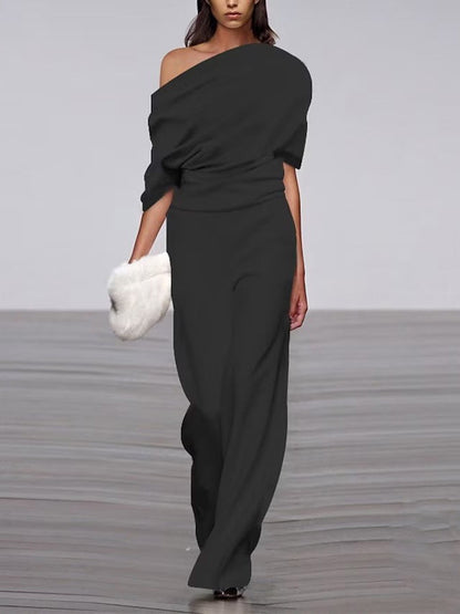 One-shoulder Short-sleeved Pleated Jumpsuit
