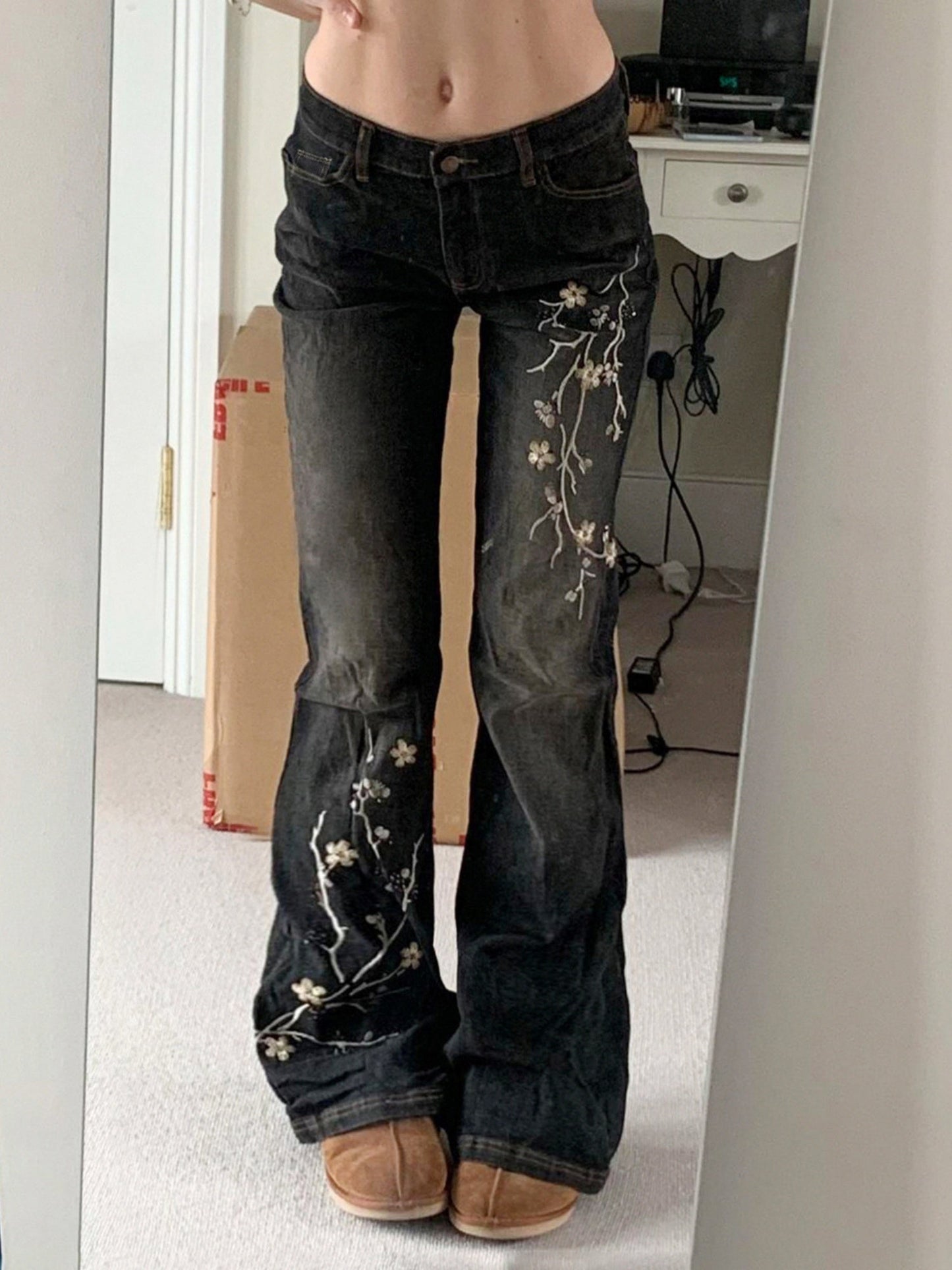 Floral Embroidery Retro Bell-bottoms Jeans