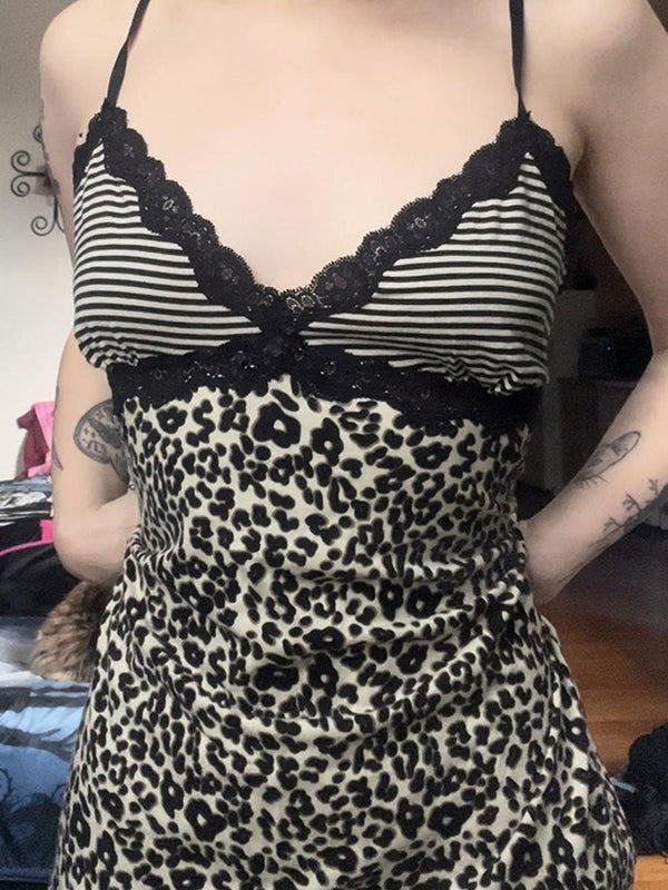 Contrast Color V-Neck Shows Slimming Breast Shape Cami Top