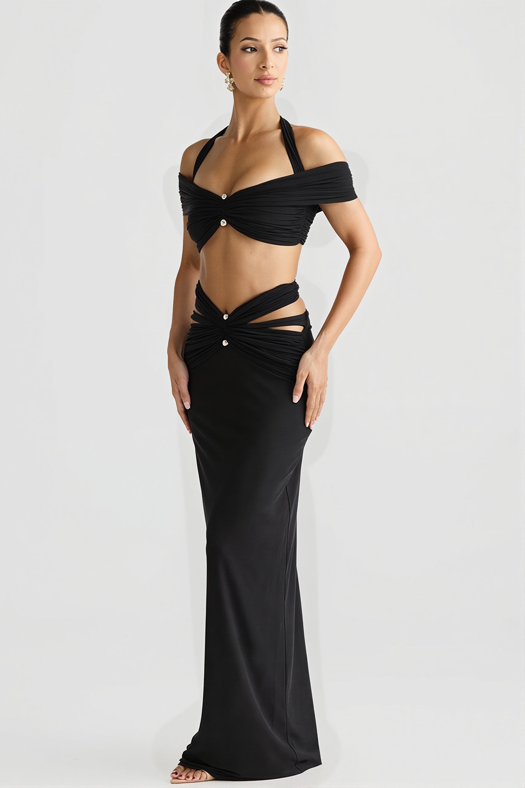 Chic Halter Neck Crop Top Pencil Skirt Sets