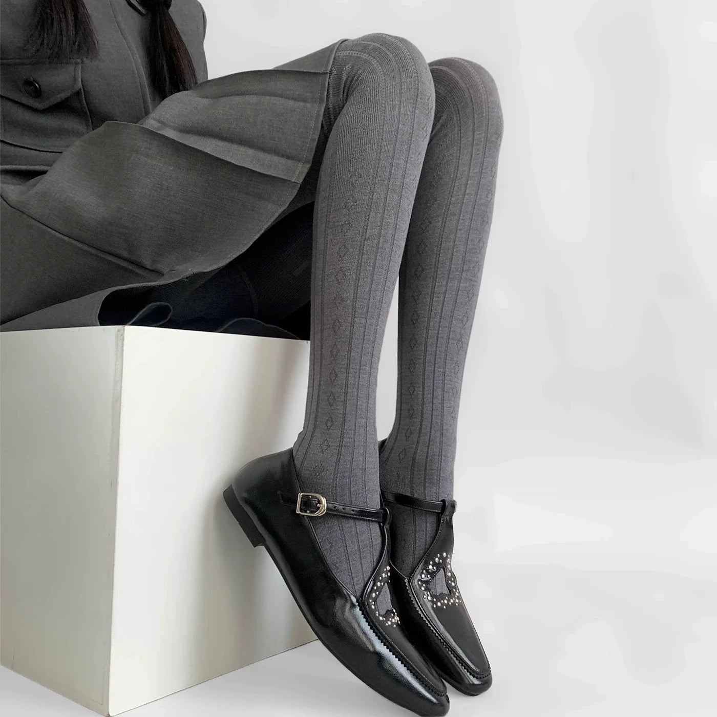 Analee Diamond Patterned Tights