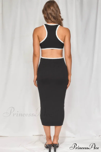 Claudia Elegant Midi Dress
