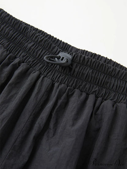 Sleek High-Waist Tailored Pant