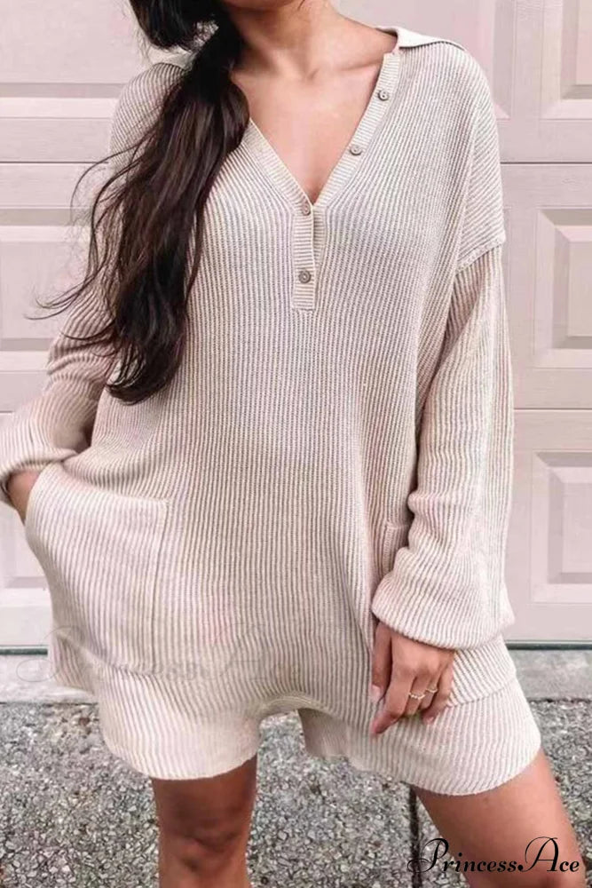 Ribbed Rompers with Lapel and Long Sleeves