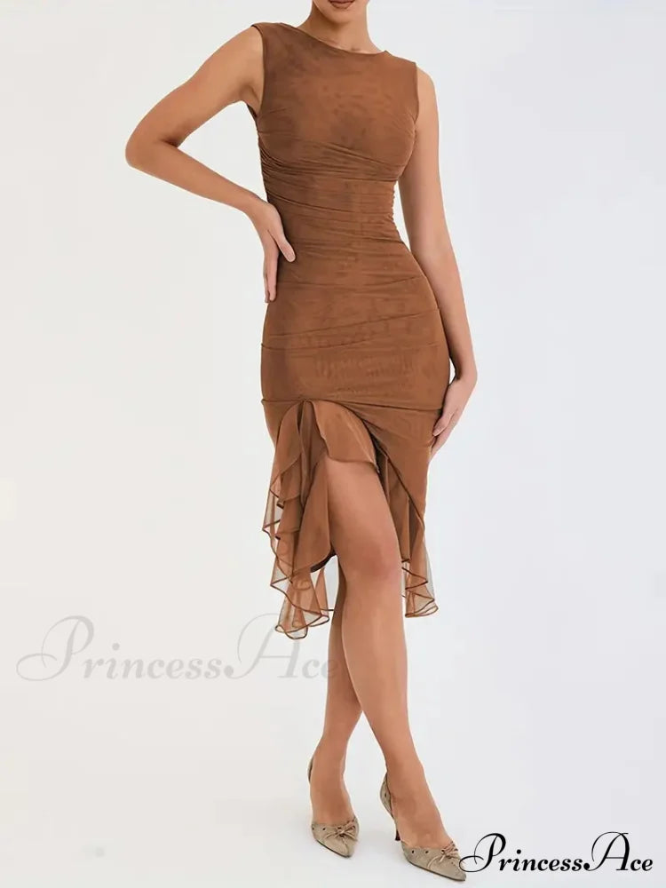Ruched Backless Bodycon Dress with Ruffle Hem