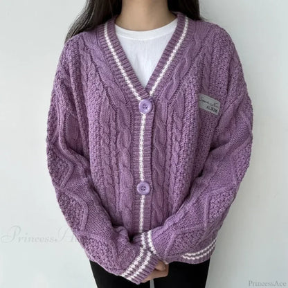 Star Embroidered V-neck Cardigan